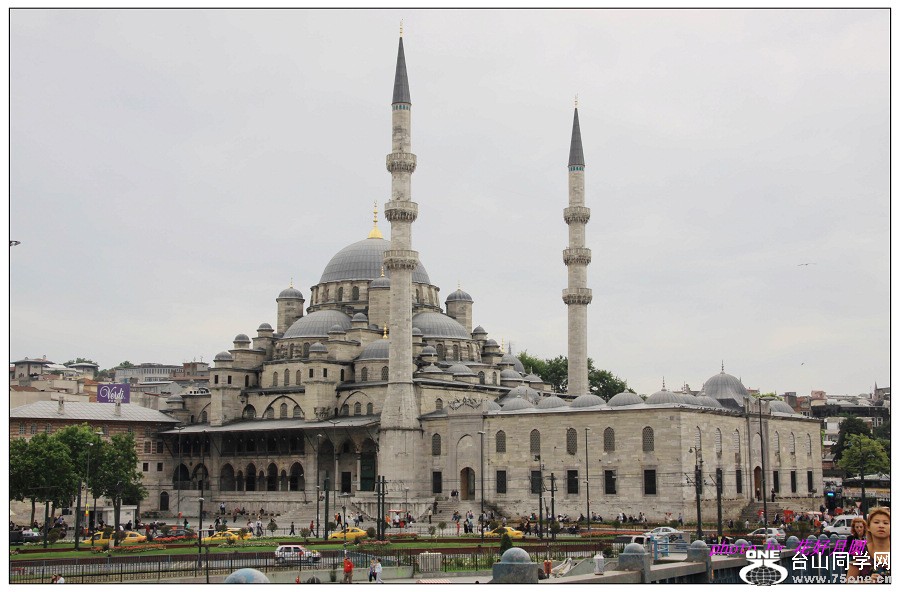 �������L��