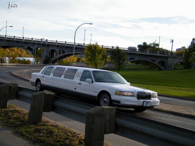 &nbsp;&nbsp;&nbsp;&nbsp; limo