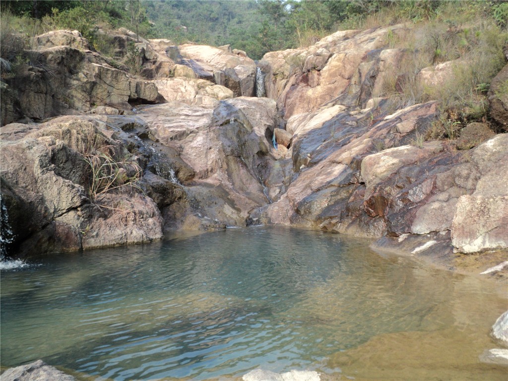 DSC00054_.jpg