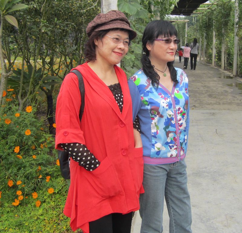 Ƭ 082.jpg