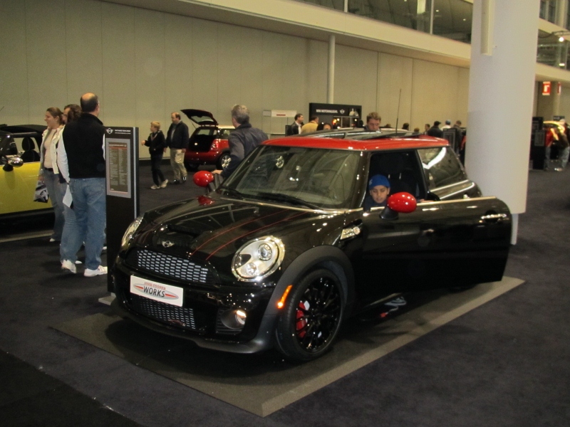 Auto Show 058 (800x600).jpg