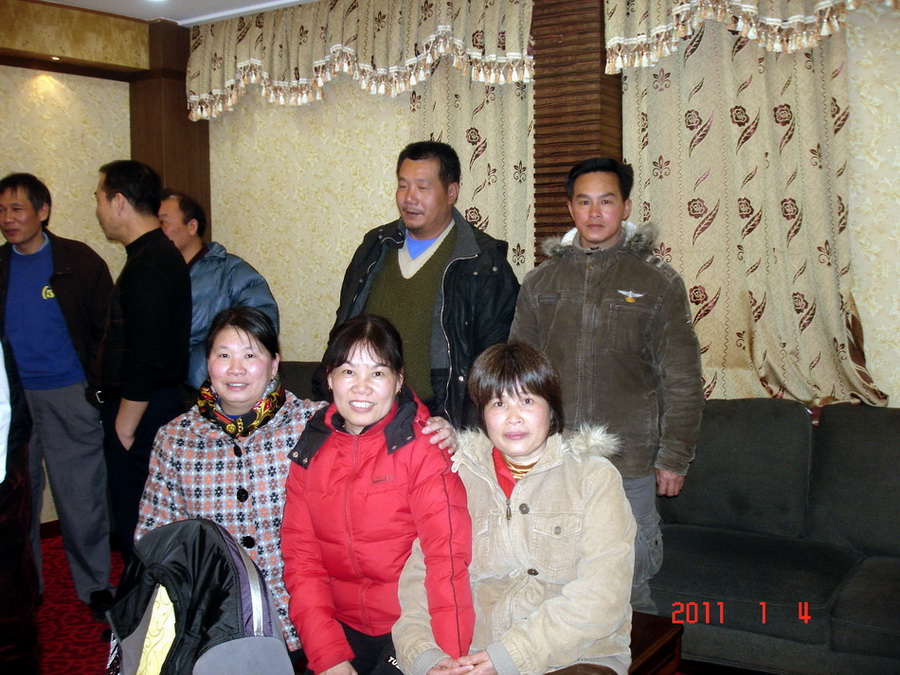 05.jpg
