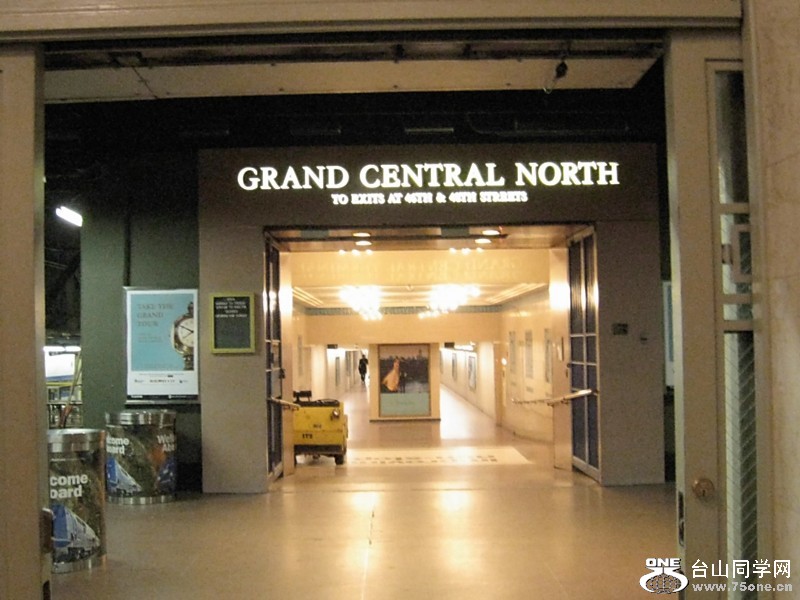 232323232fp73398_nu=32_6_;93_656_WSNRCG=35_7_995;732;nu0mrj[1].jpg