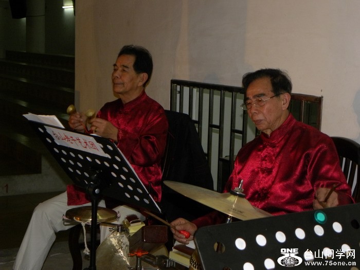 Ƭ 080.jpg