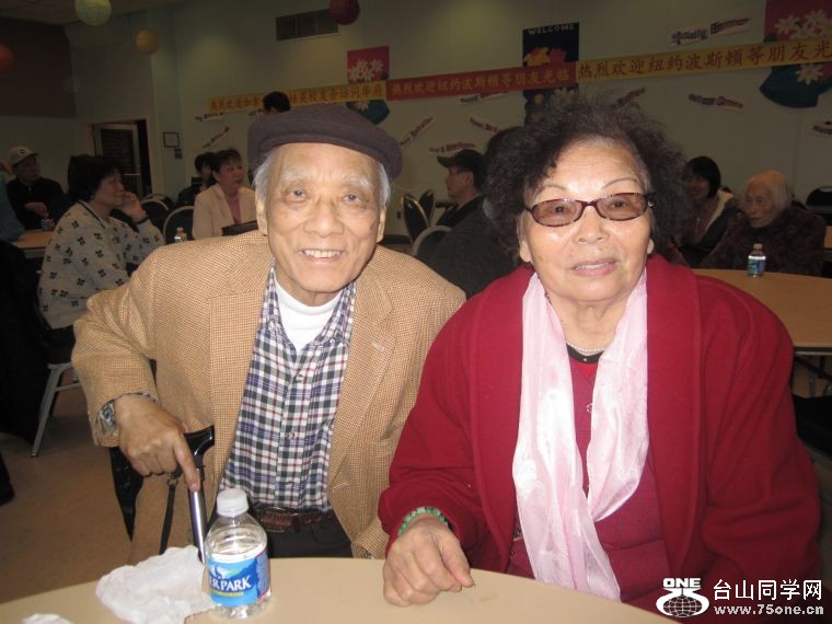 4-2-2011party 010.jpg