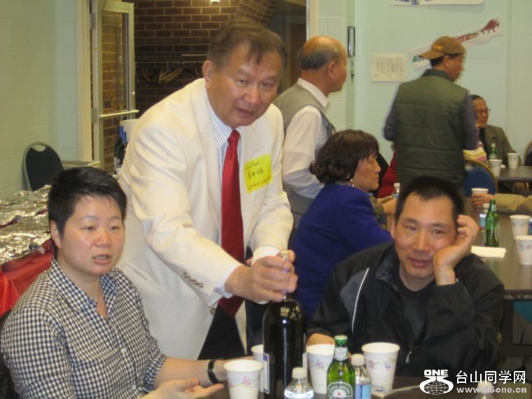 4-2-2011party 047.jpg