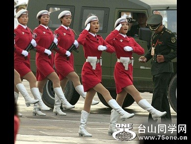 china pla women[1].jpg