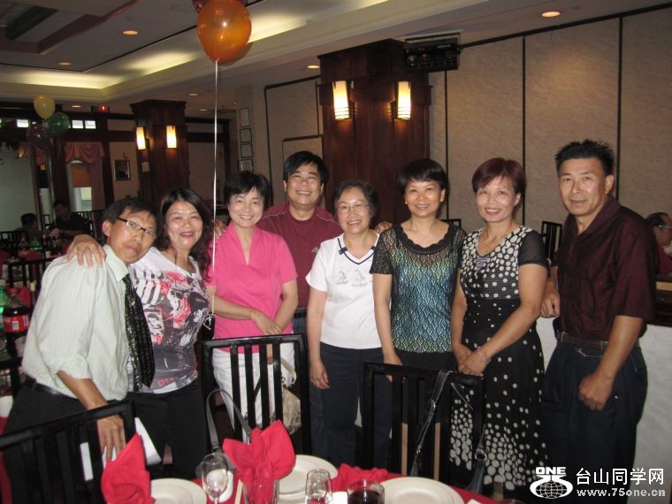 6-25-2011party 016.jpg