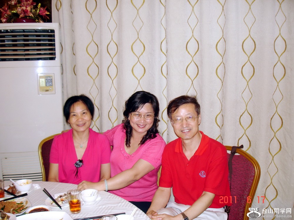 09.jpg