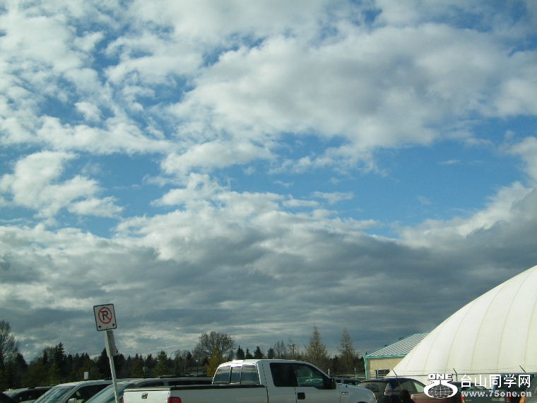 2011_0508desk0143.JPG