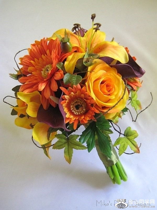 silk_artificial_gerbera_mixed_flowers_round_wedding_bouquet [800x600].jpg