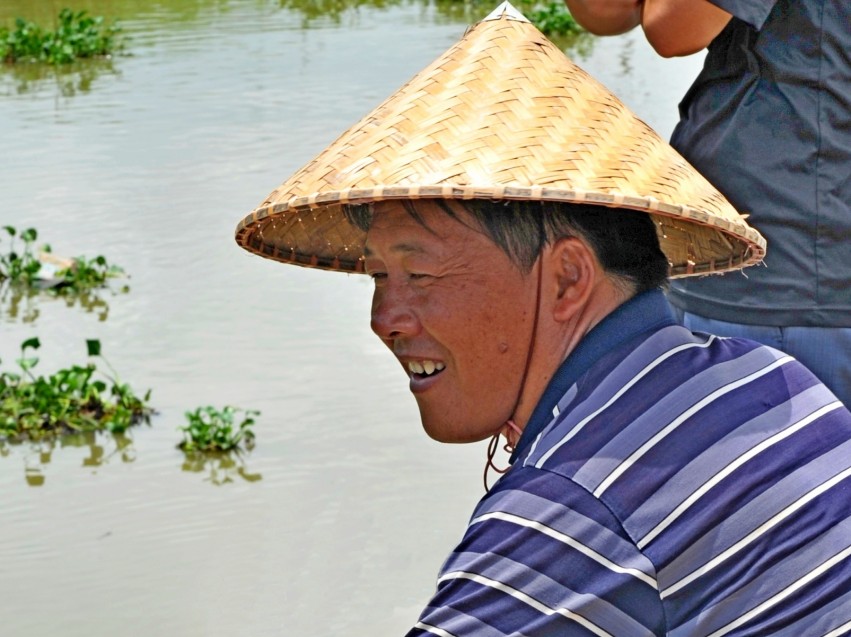 Ƭ 140_conew1.jpg