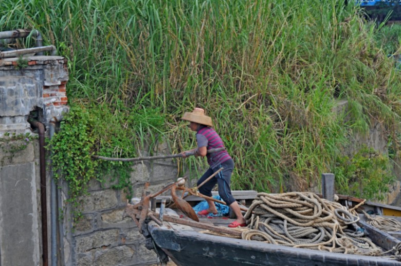 Ƭ 095_conew2.jpg