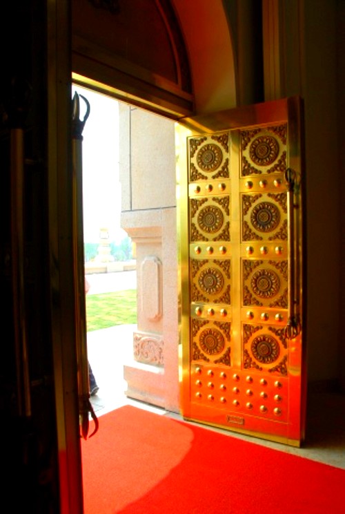 4800555727801043432_conew1.jpg
