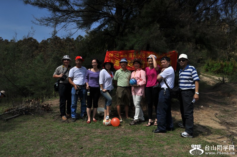 Ƭ 037.jpg