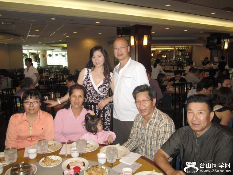 10-14-2011Birthday 017.jpg