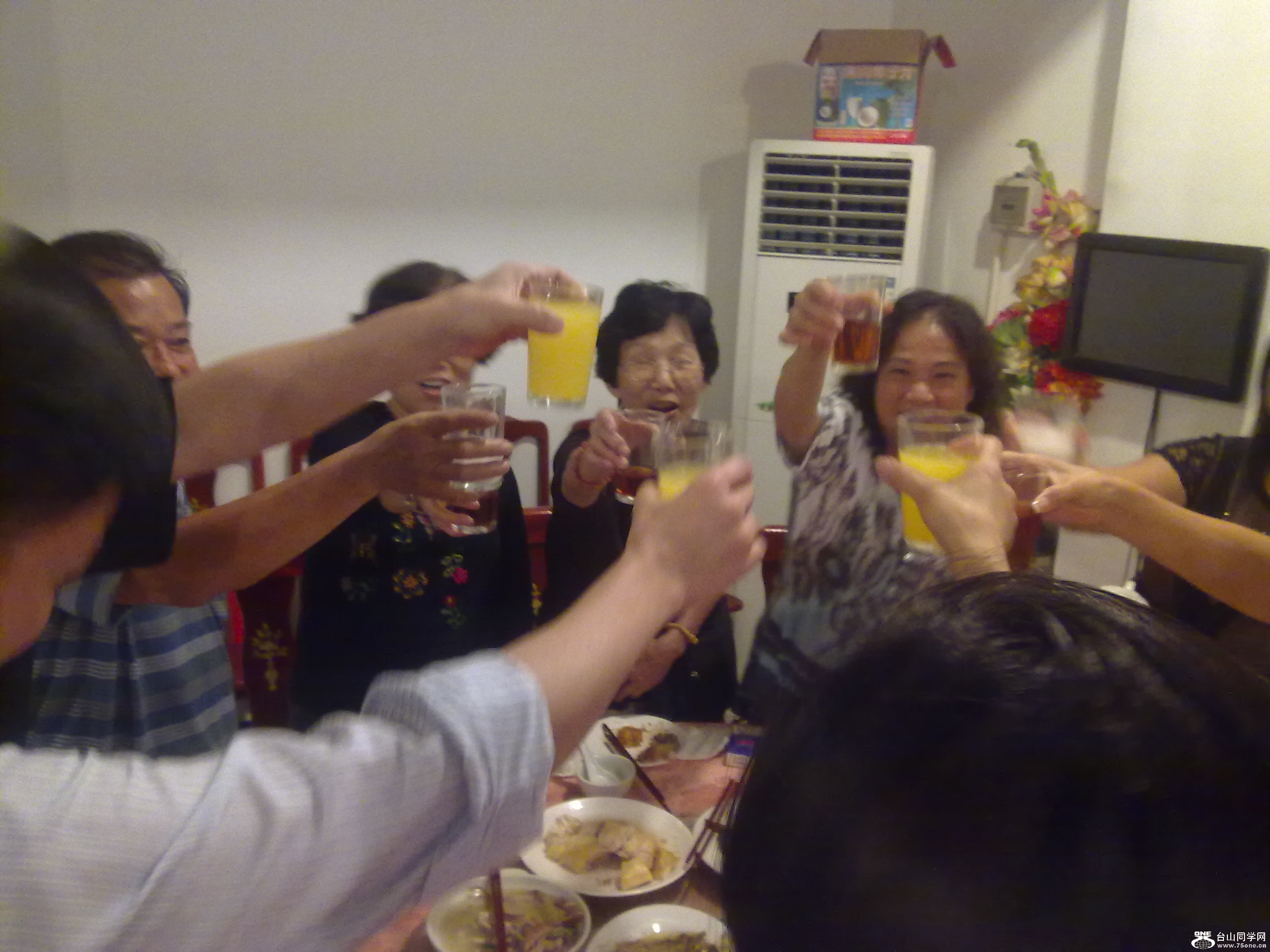 201111052520.jpg