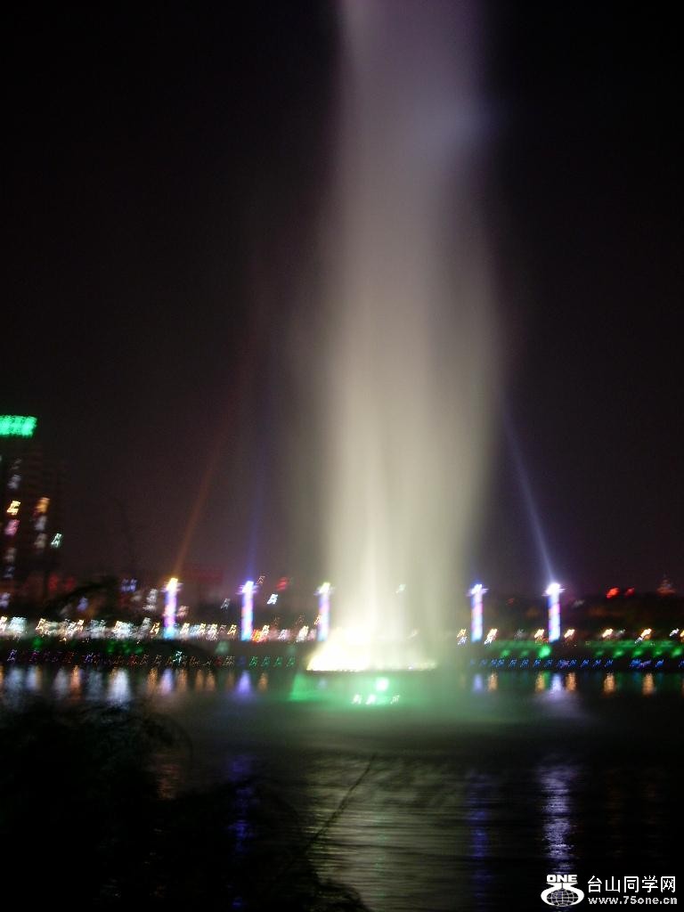 SL373576.JPG