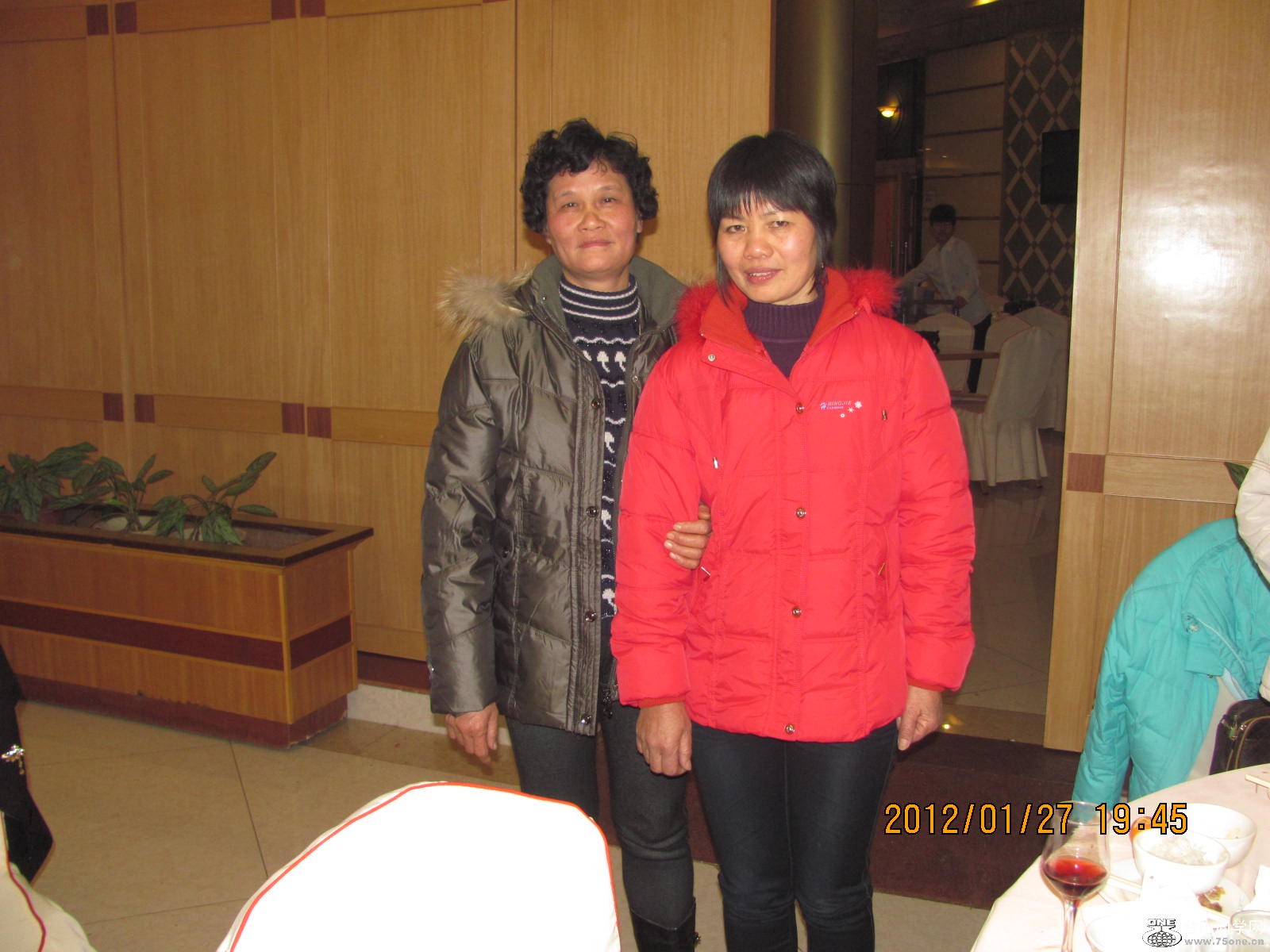 Ƭ110 051.jpg