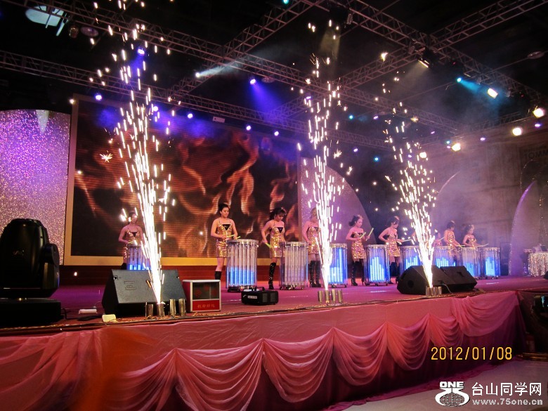 ��Ů��������򡢹㺣 317_conew1.jpg