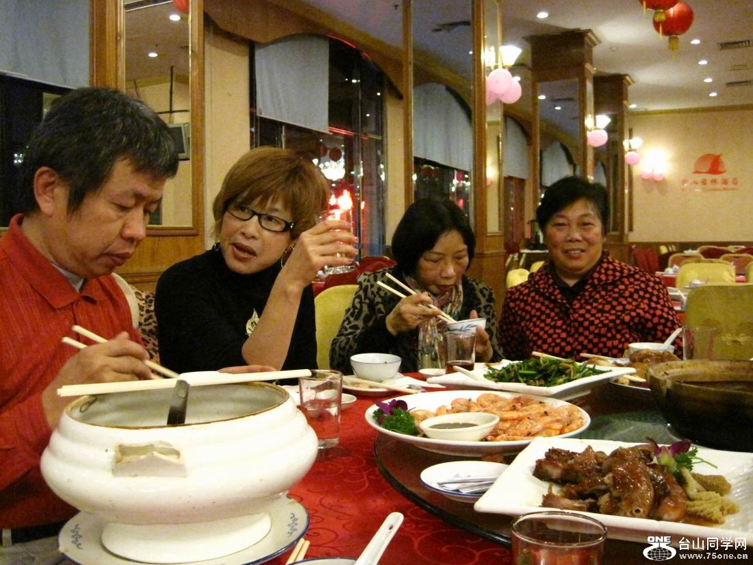 Ƭ 038.jpg
