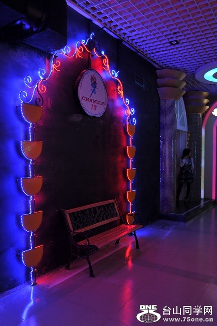 Ƭ 0701.jpg