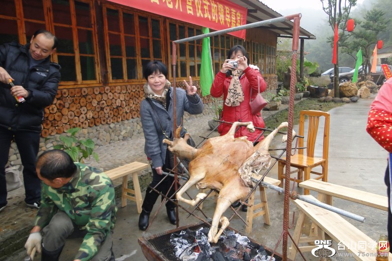 DSC06418_conew1.jpg