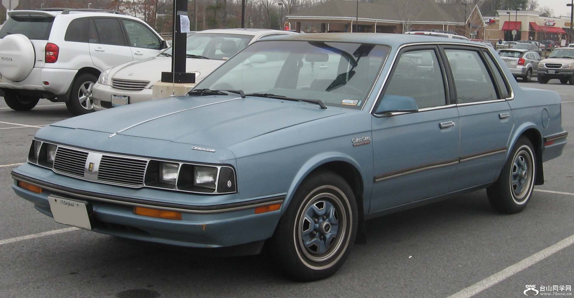 1985-88_Oldsmobile_Cutlass_Ciera.jpg