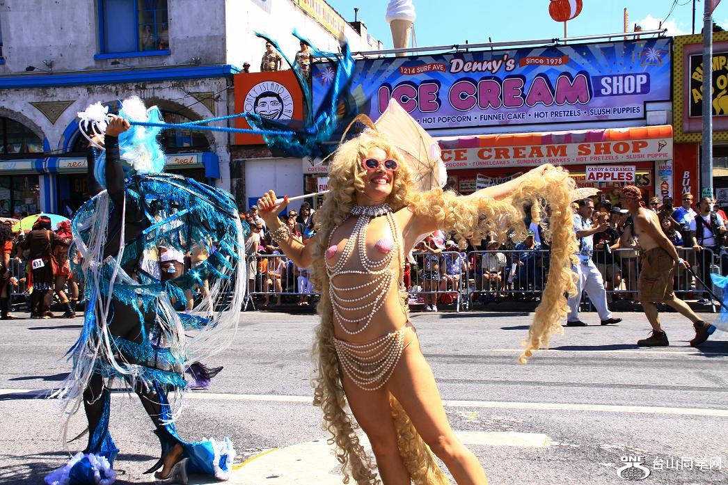 }u -~s~2012-1 428-a.jpg