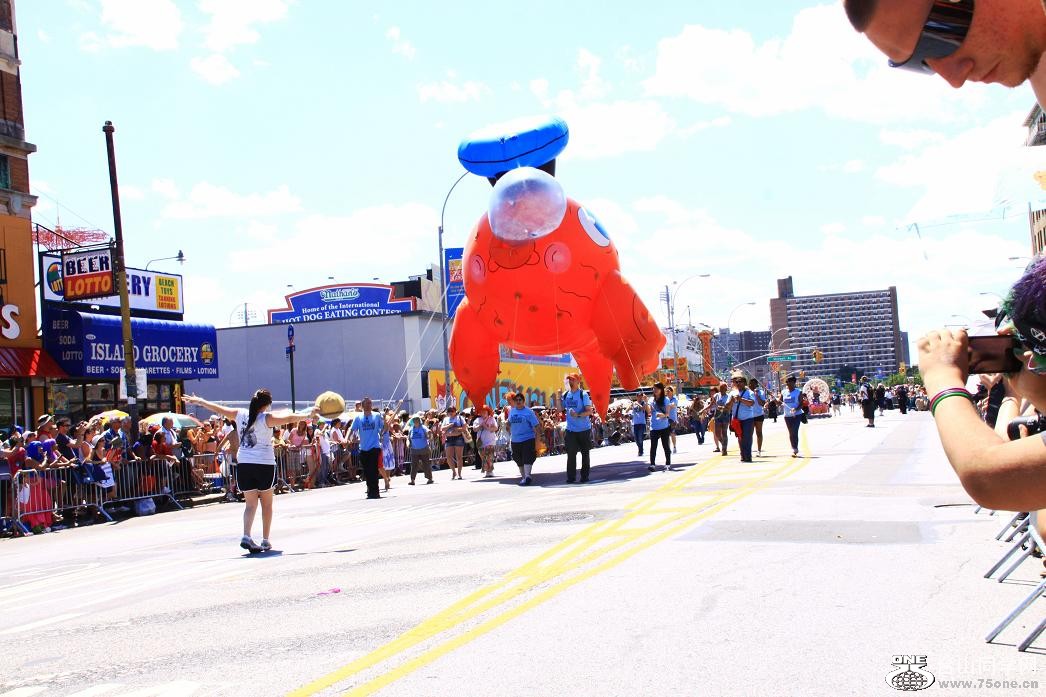 }u -~s~2012-1 163-a.jpg