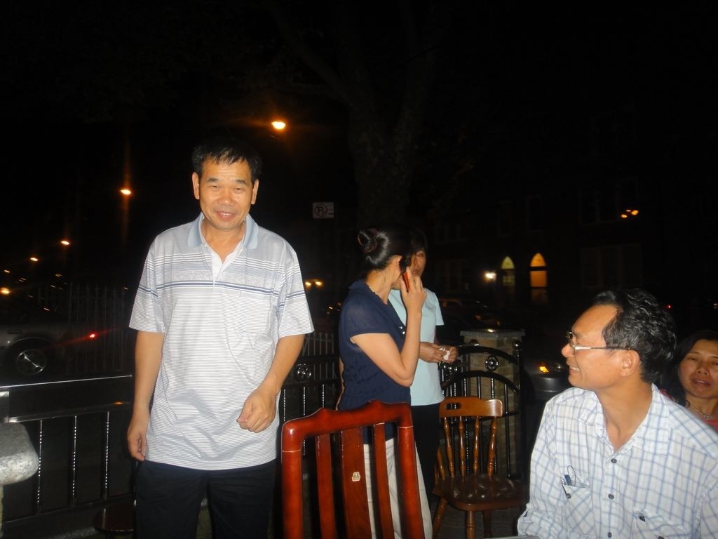 xiaoy2.jpg