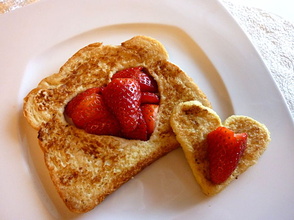 French-Toast-Hearts[1].jpg
