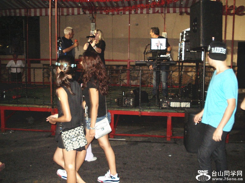 18ַ&nbsp;&nbsp;8.23.2012 095_.jpg