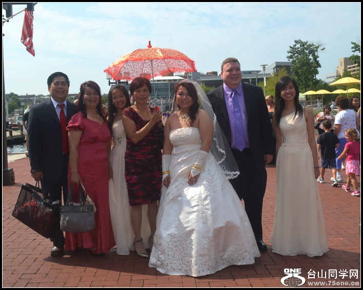 8-11-2012Wedding 2 042.jpg