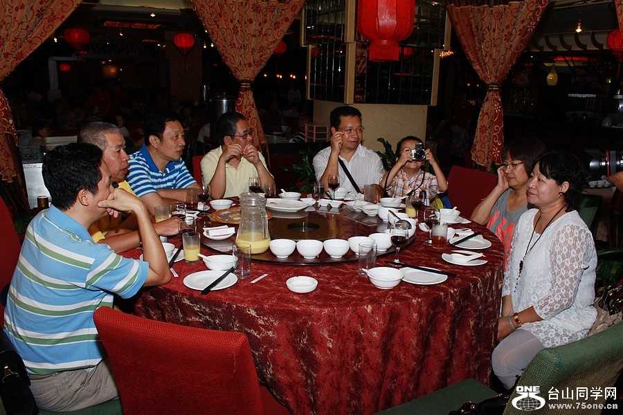 Ƭ 023.jpg
