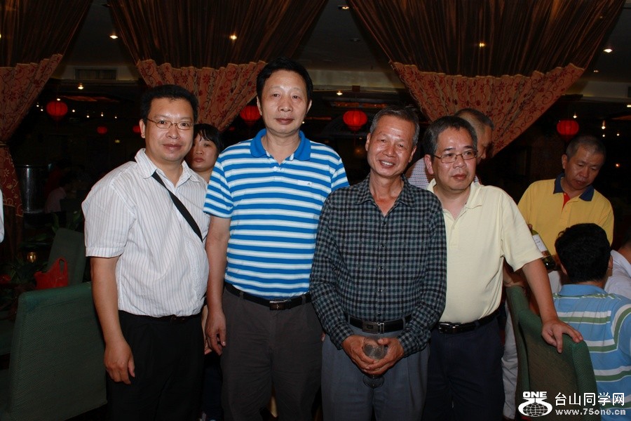 Ƭ 078.jpg