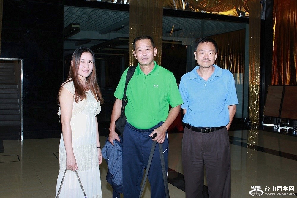 Ƭ 010.jpg