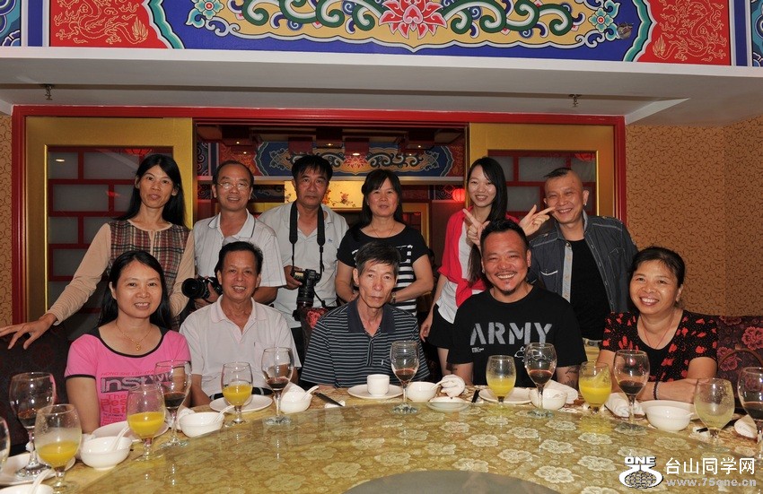 Ƭ 0451.jpg