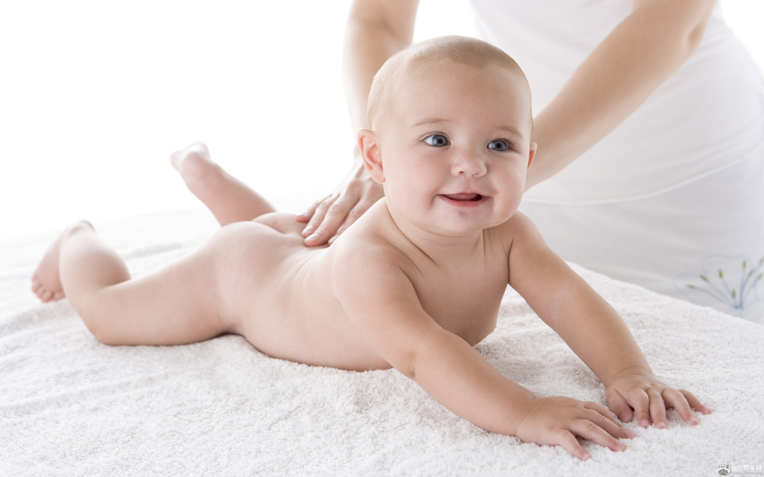 Baby-massage[1].jpg