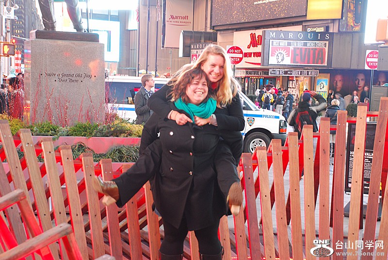 ˹&nbsp;&nbsp;2.14.2013 086_.jpg