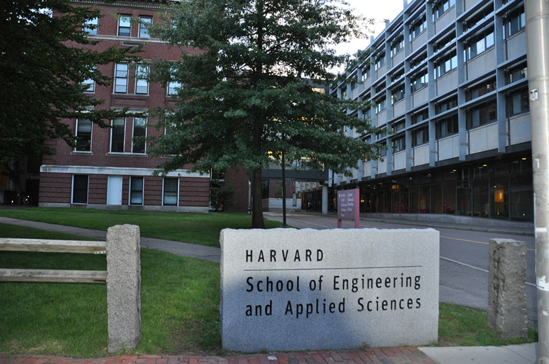 2010&nbsp;&nbsp;in harvard and boston 127_.jpg