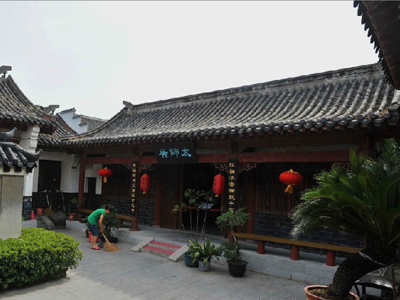 CMG_4318.jpg