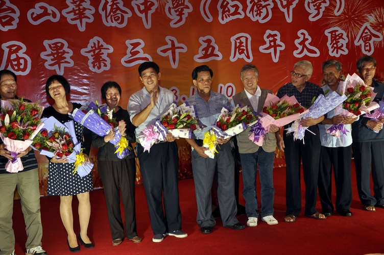 Ƭ 094.jpg