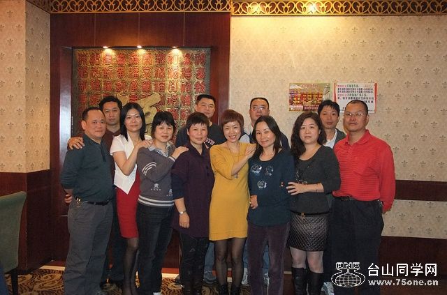 128c6525ed1g215.jpg